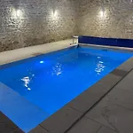 Maison Chaleureuse ,avec Piscine, Spa, Futuroscope * Jaunay-Clan