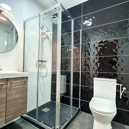 Σπίτι διακοπών Maison Chaleureuse ,avec Piscine, Spa, Futuroscope