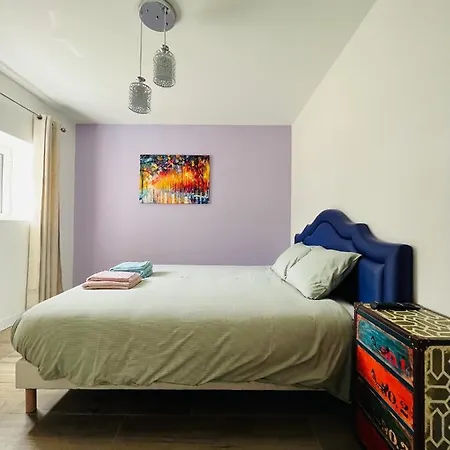 Maison Chaleureuse ,avec Piscine, Spa, Futuroscope *