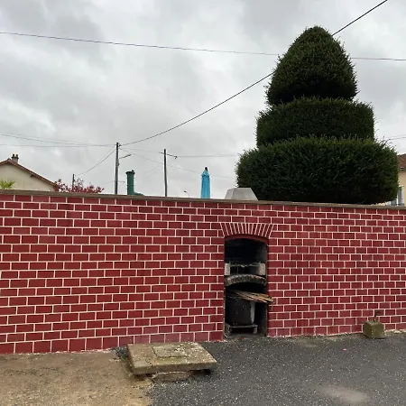 Maison Chaleureuse ,avec Piscine, Spa, Futuroscope