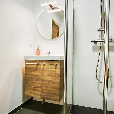 Maison, 6 Suites, Piscine, Jacuzzi, Futuroscope Jaunay-Clan