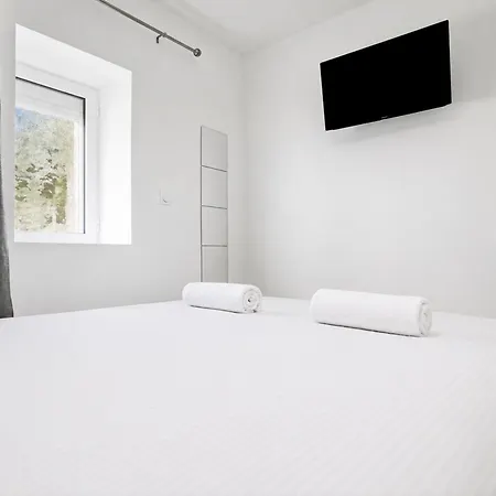 Feriehus Les 3 Cles De Jaunay, La Maison Familiale, 6Ch, Piscine, Jacuzzi Jaunay-Clan
