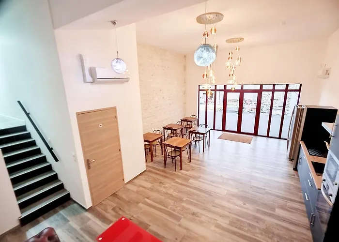 Σπίτι διακοπών Maison Chaleureuse ,avec Piscine, Spa, Futuroscope *